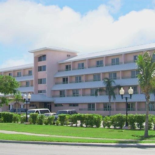 Castaways Resort And Suites Фрипорт-Сити Экстерьер фото